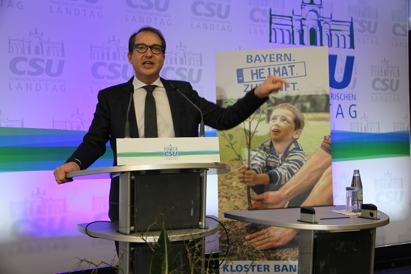 "Eine Rückabwicklung der Sondierungen wird es mit uns nicht geben", stellt CSU-Landesgruppenchef Alexander Dobrindt zu den Forderungen aus Teilen der SPD klar. Die CSU stehe zu dem, was in Berlin im Sondierungspapier vereinbart wurde. © CSU-Fraktion