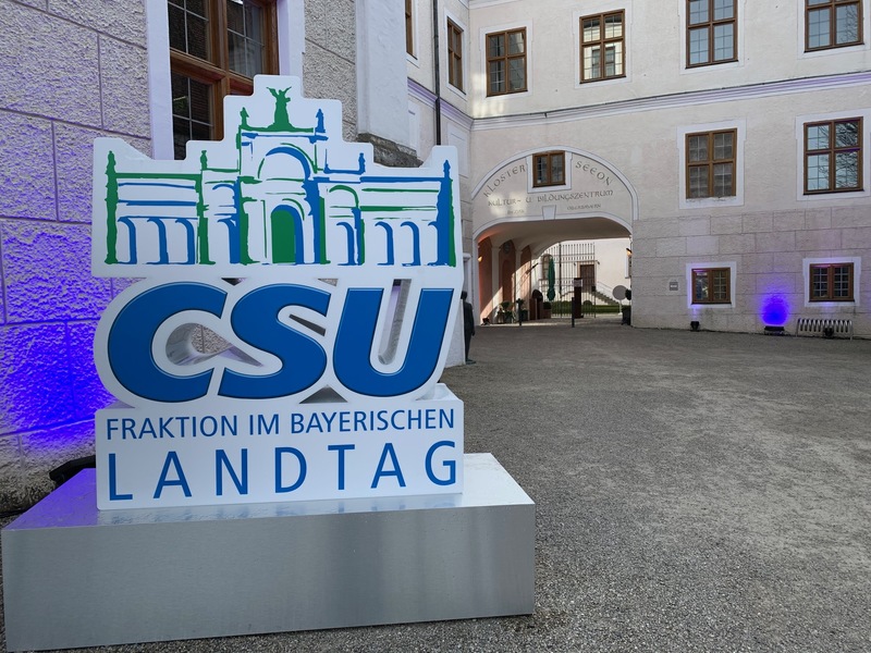 Klausurtagung der CSU-Landtagsfraktion im Kloster Seeon mit einer Vielzahl an Themen, hochrangigen Gästen und wichtigen Diskussionen. Foto: CSU-Fraktion