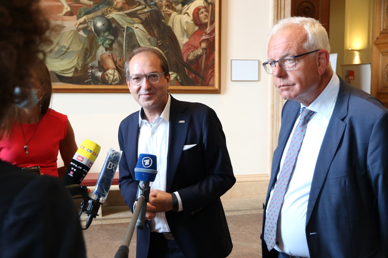 Alexander Dobrindt, Vorsitzender der CSU-Landesgruppe im Deutschen Bundestag, betonte die gute Zusammenarbeit zwischen Bayern und Berlin. Foto: CSU-Fraktion