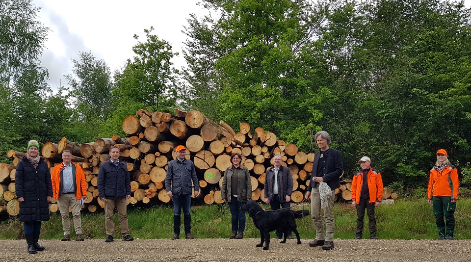 Der AK Forsten informiert sich in Niederbayern. Foto: CSU-Fraktion