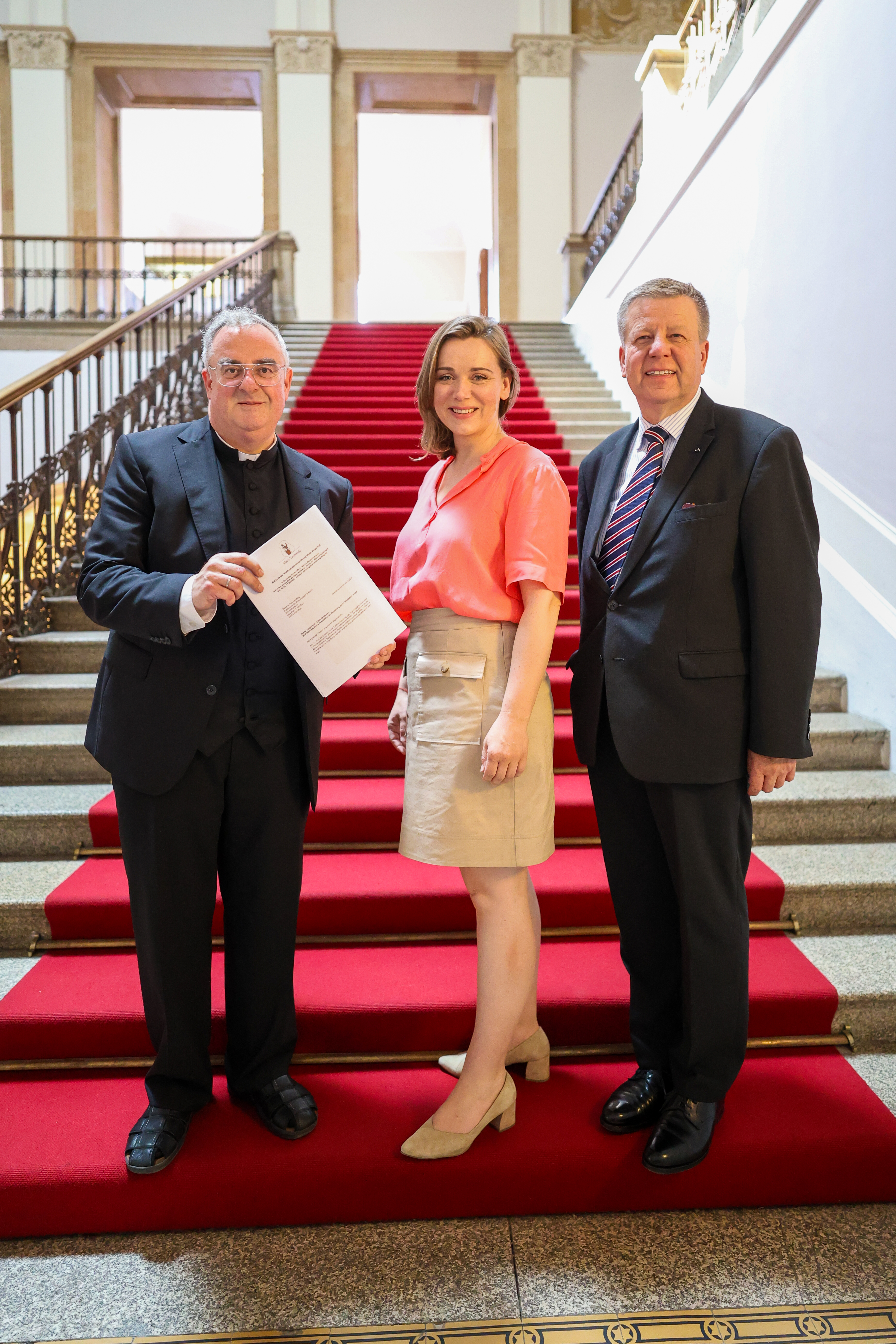 Übergabe Petition im Bayerischen Landtag. Übergabe Petition im Bayerischen Landtag.